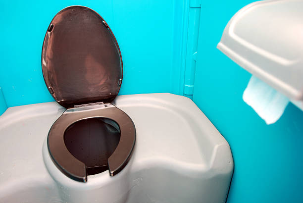 Best Wedding porta potty rental  in Point Baker, FL